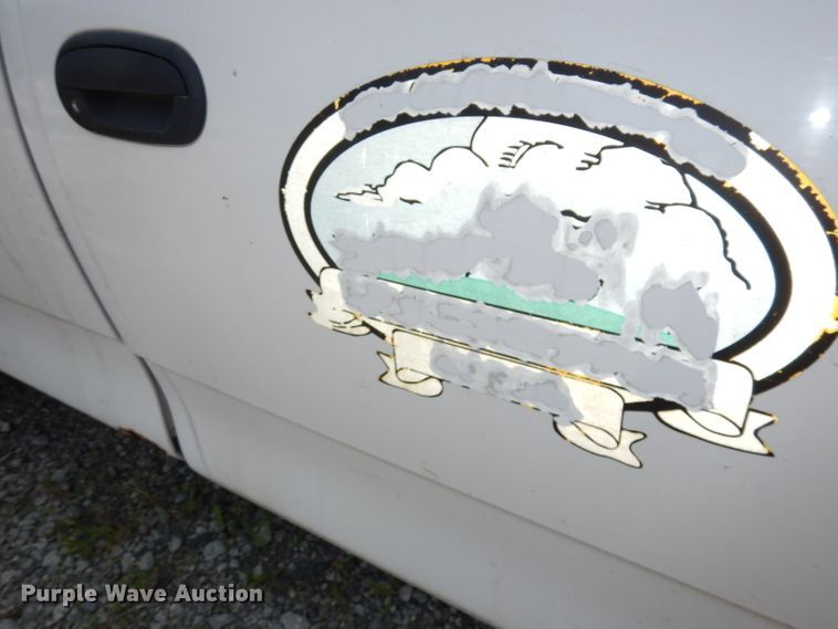 image for item HD9377 2000 Ford F150  pickup truck