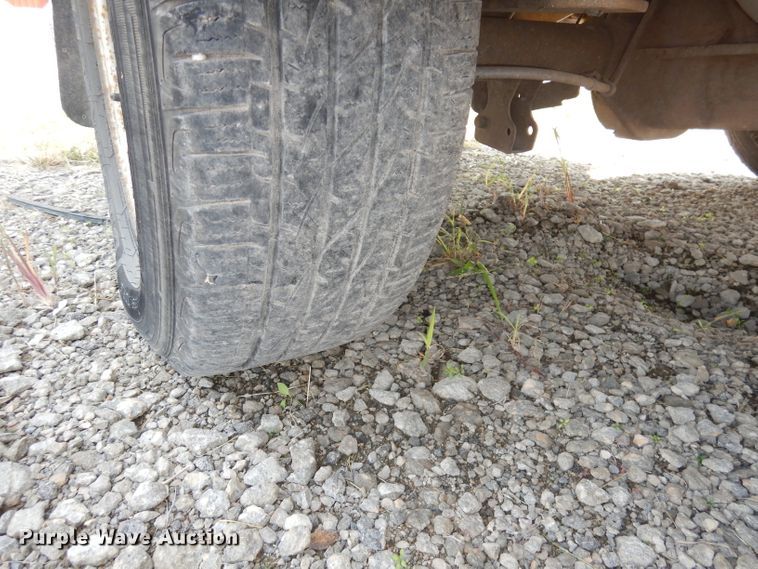 image for item HD9377 2000 Ford F150  pickup truck