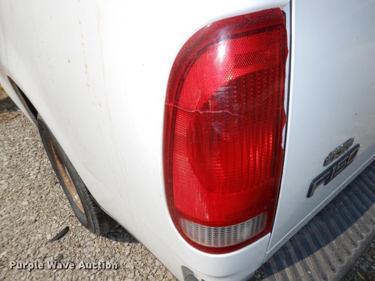 image for item HD9377 2000 Ford F150  pickup truck