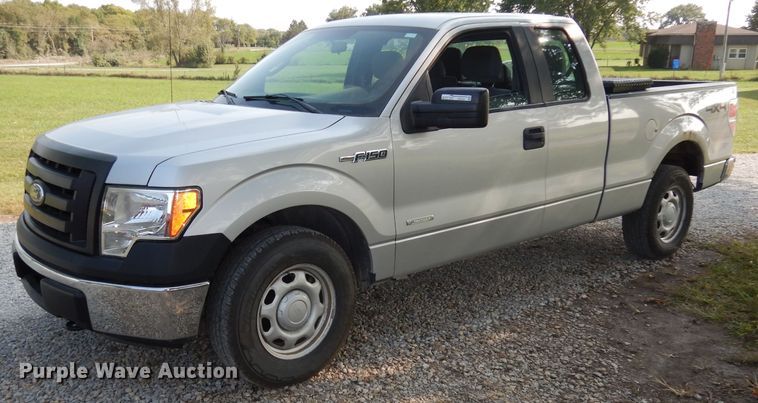 image for item HD9383 2011 Ford F150 XL  SuperCab pickup truck