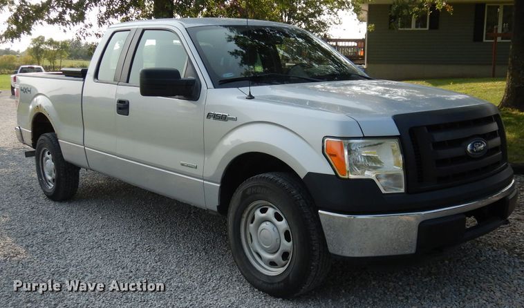 image for item HD9383 2011 Ford F150 XL  SuperCab pickup truck