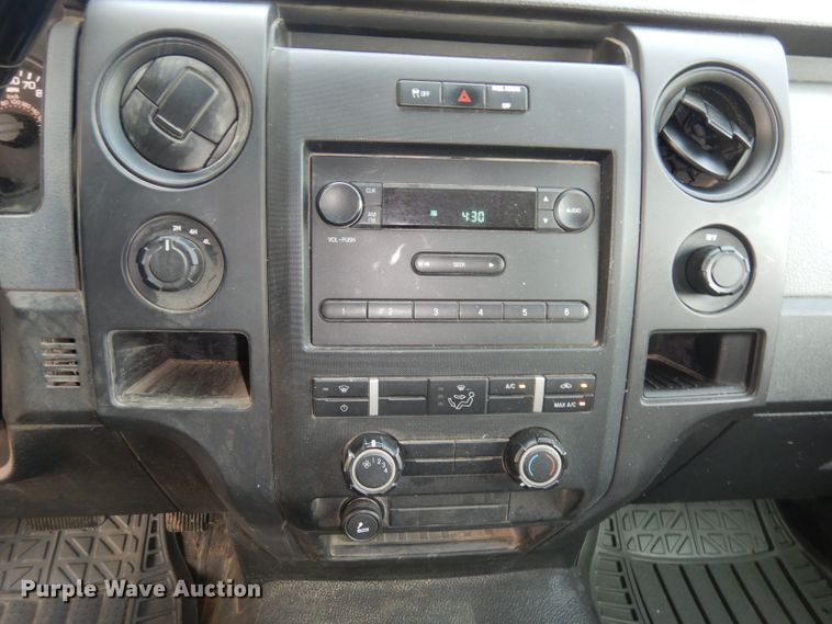 image for item HD9383 2011 Ford F150 XL  SuperCab pickup truck