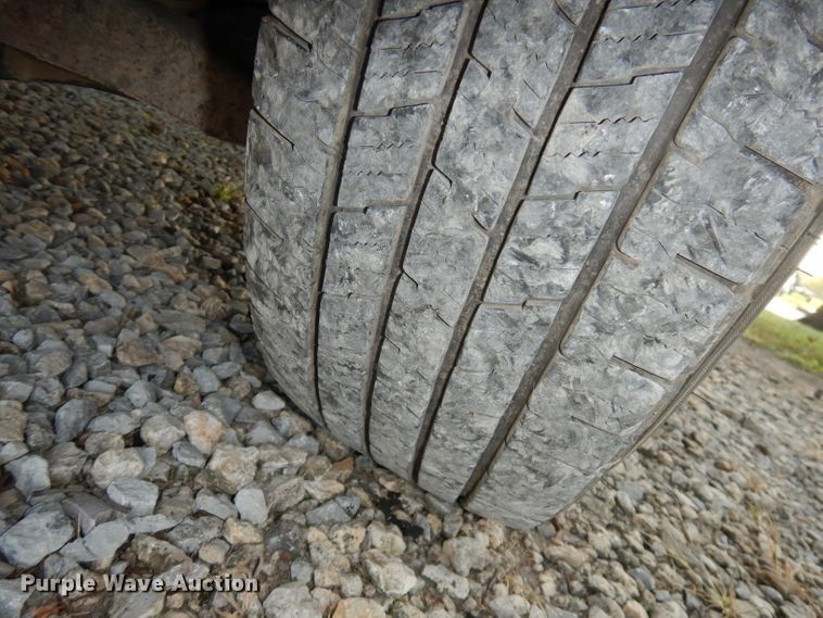 image for item HD9383 2011 Ford F150 XL  SuperCab pickup truck