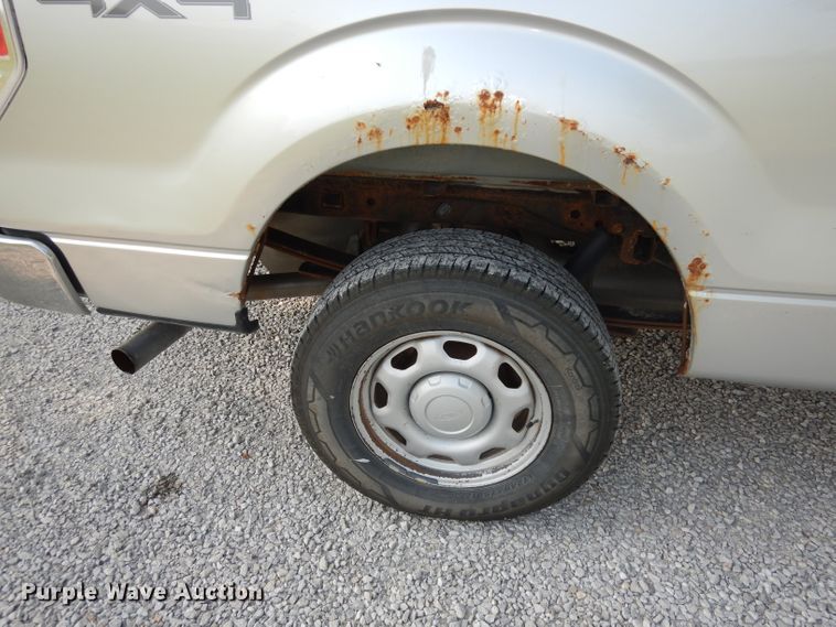 image for item HD9383 2011 Ford F150 XL  SuperCab pickup truck