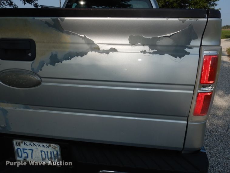 image for item HD9383 2011 Ford F150 XL  SuperCab pickup truck