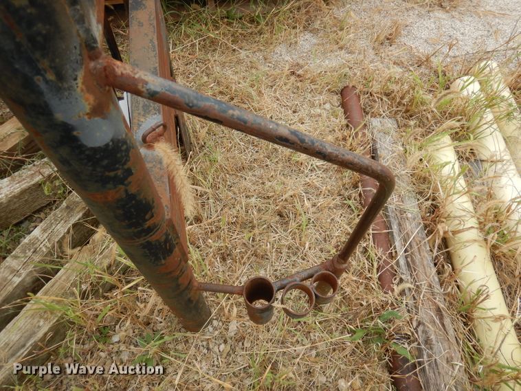 image for item HD9406 Truck Quip headache rack