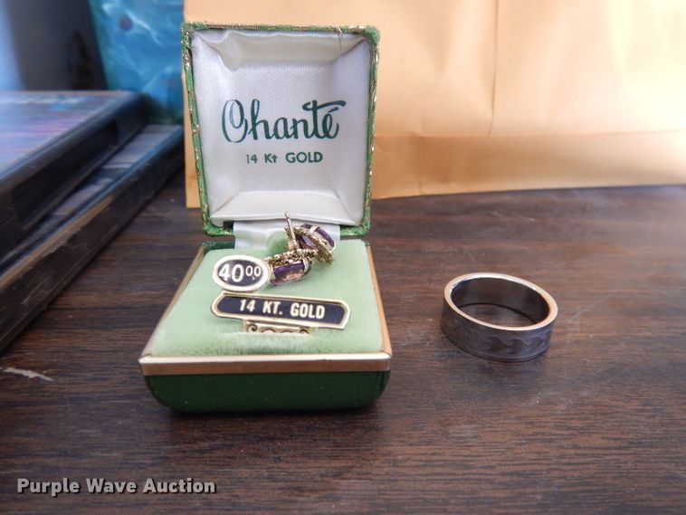 image for item HD9439 Jewelry