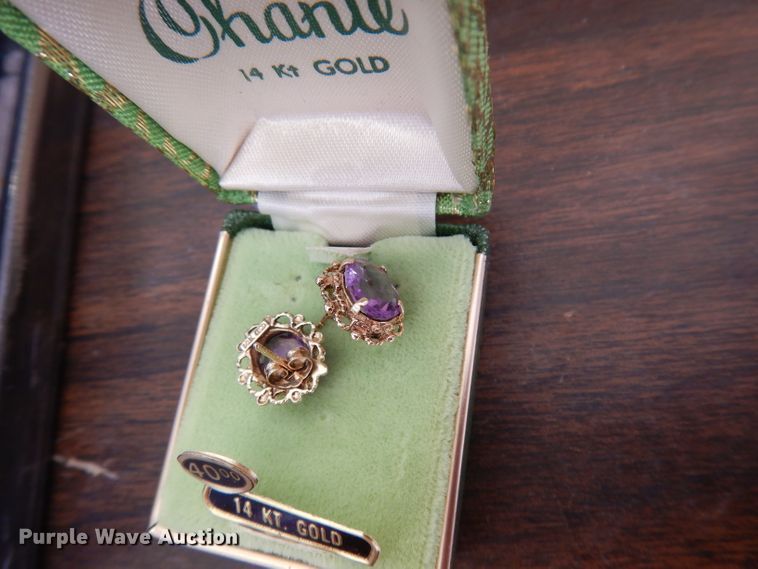 image for item HD9439 Jewelry