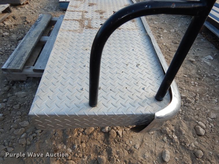 image for item HD9442 Fire truck front landing