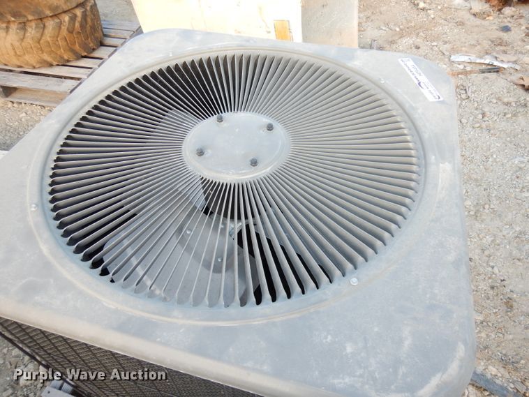 image for item HD9444 Lennox TSA060S4N45Y AC unit