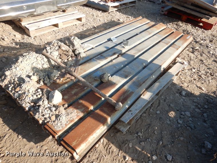 image for item HD9446 Approximately 14 wall metal sheets