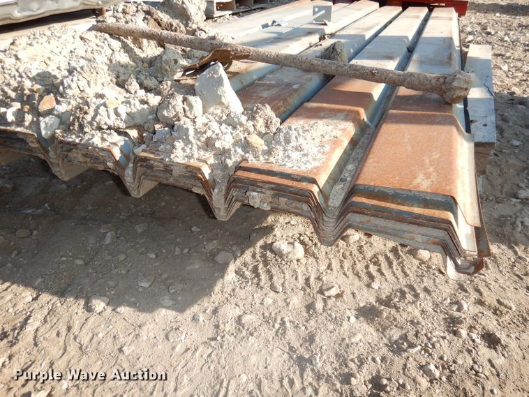 image for item HD9446 Approximately 14 wall metal sheets