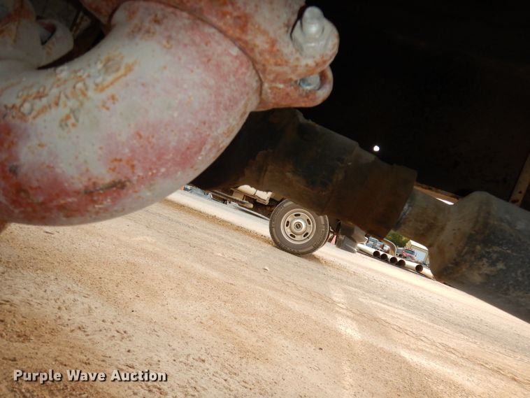 image for item HD9461 2001 Freightliner FL70  water truck