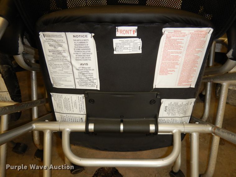 image for item HD9462 (25) Avis folding chairs