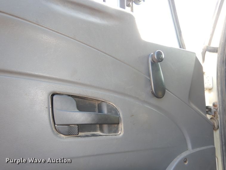 image for item HD9469 2008 International WorkStar 7500  dump truck