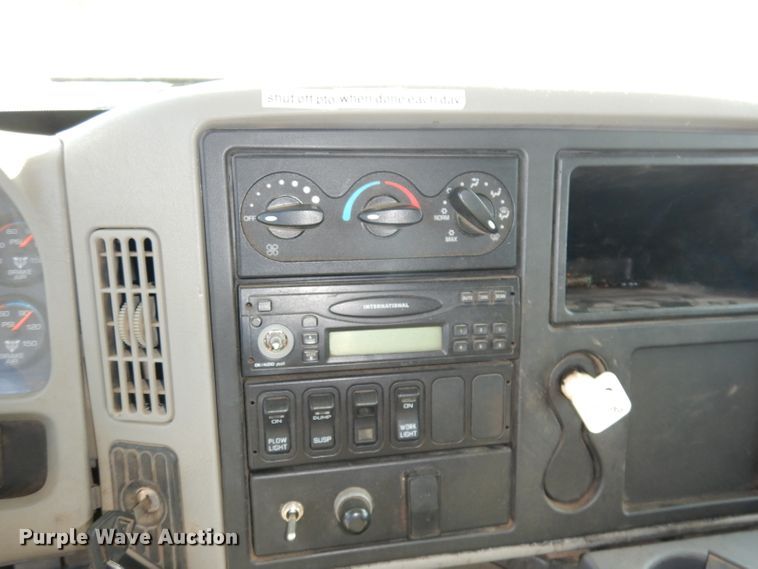 image for item HD9469 2008 International WorkStar 7500  dump truck