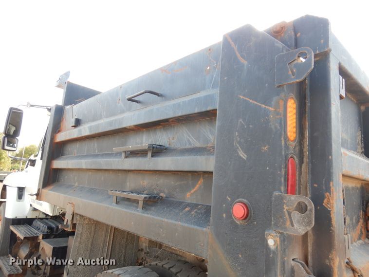 image for item HD9469 2008 International WorkStar 7500  dump truck