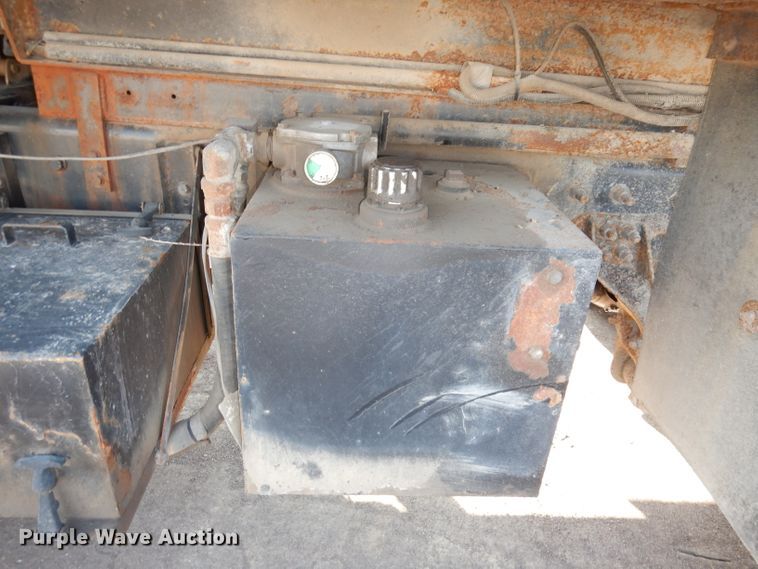 image for item HD9469 2008 International WorkStar 7500  dump truck