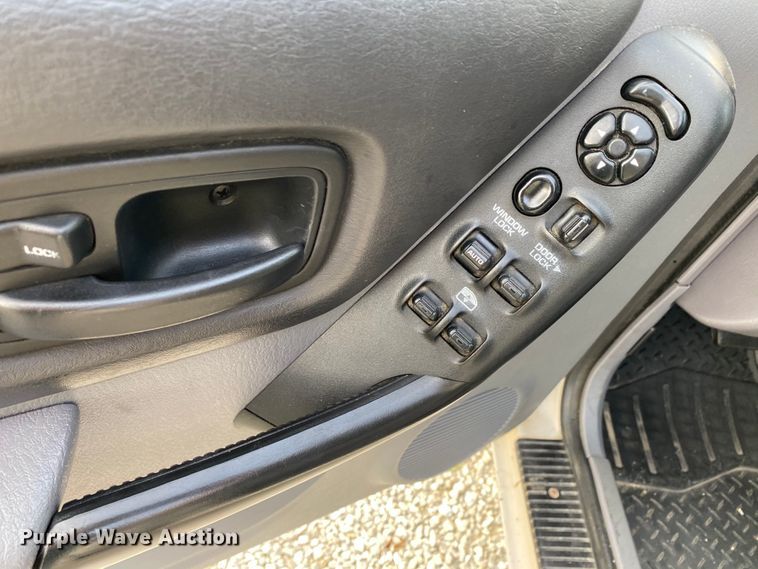 image for item HE9758 1998 Jeep Cherokee  SUV