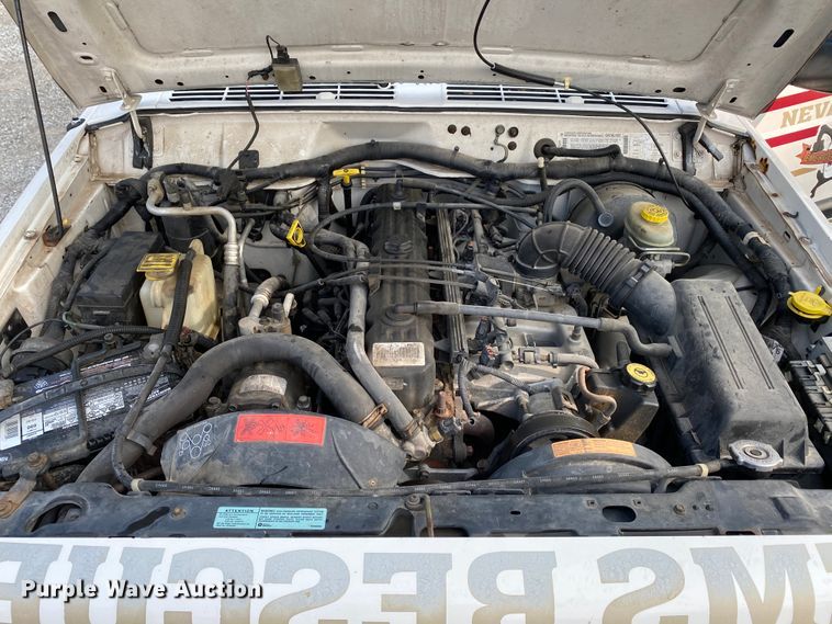 image for item HE9758 1998 Jeep Cherokee  SUV