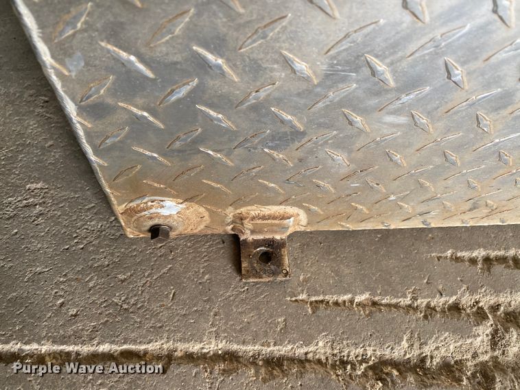 image for item HE9767 Tradesman fuel tank