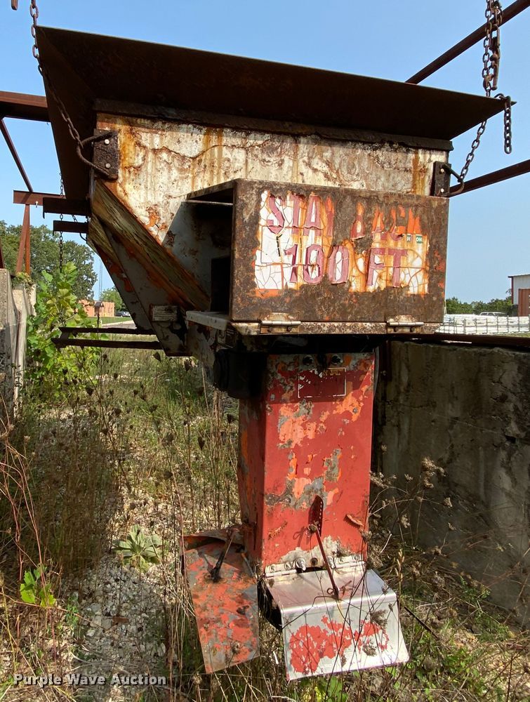 image for item HE9769 Henderson 8X409SS spreader