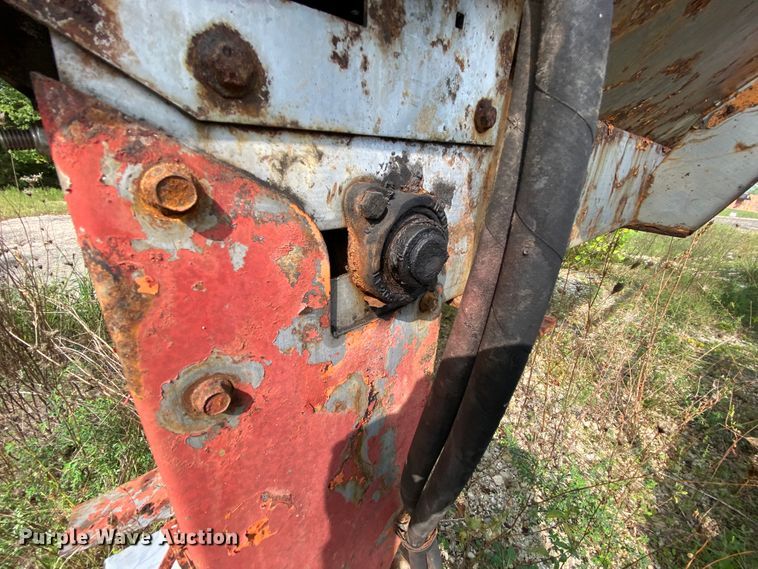 image for item HE9769 Henderson 8X409SS spreader