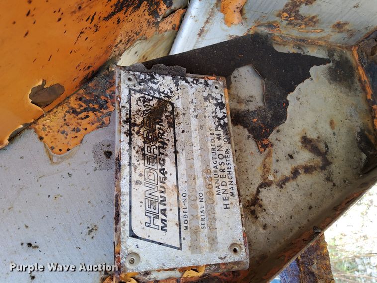 image for item HE9769 Henderson 8X409SS spreader