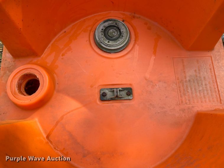 image for item HE9770 Farm Packs MACA-75 poly tank