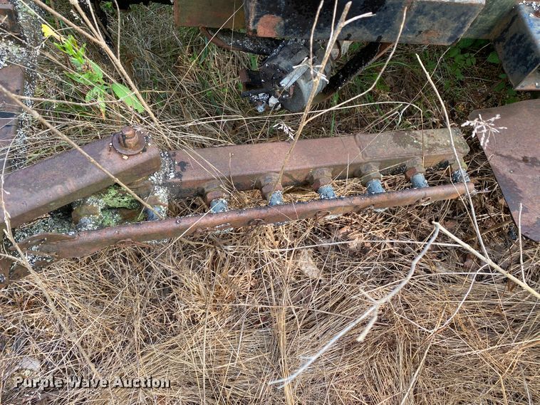 image for item HE9772 Oil distributor trailer