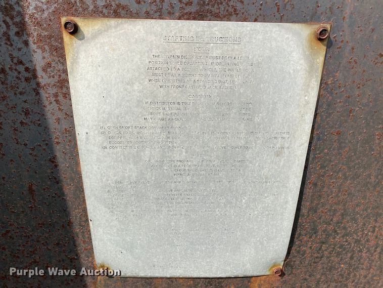 image for item HE9772 Oil distributor trailer