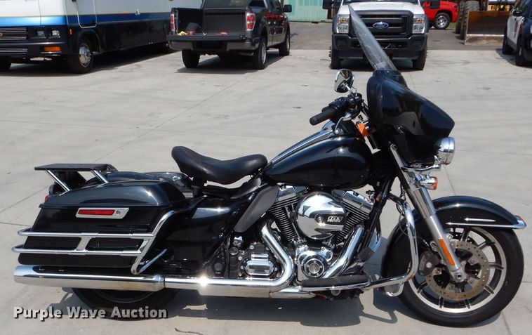 image for item HF9012 2015 Harley Davidson FLHTP Electra Glide police motorcycle