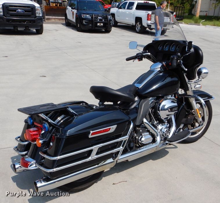 image for item HF9012 2015 Harley Davidson FLHTP Electra Glide police motorcycle