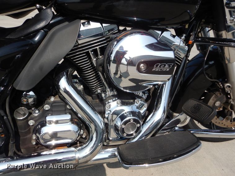 image for item HF9012 2015 Harley Davidson FLHTP Electra Glide police motorcycle