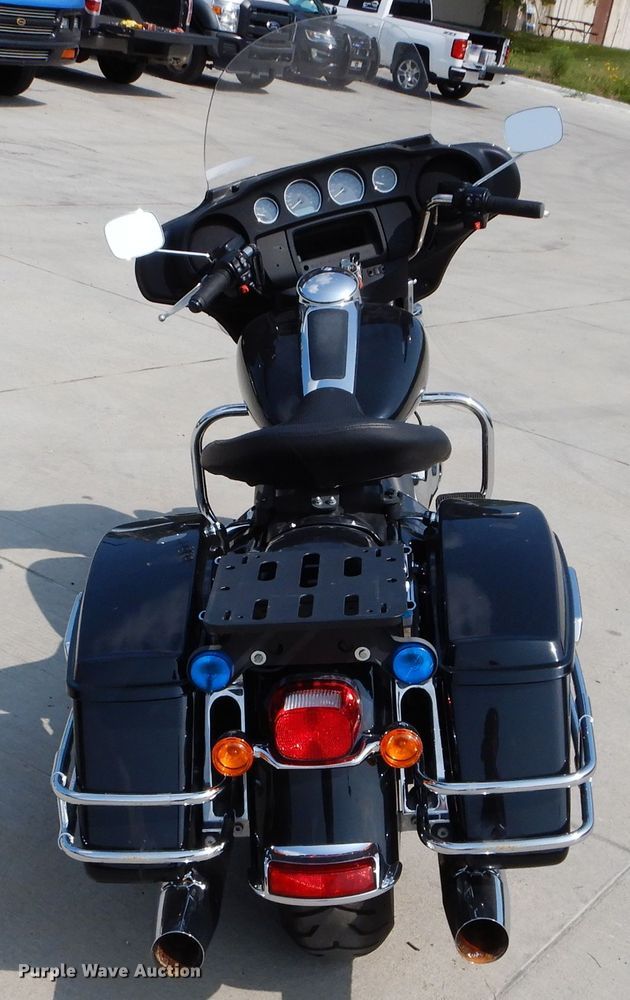 image for item HF9013 2014 Harley Davidson FLHTP Electra Glide police motorcycle