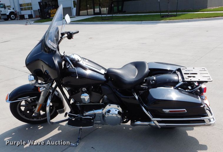 image for item HF9013 2014 Harley Davidson FLHTP Electra Glide police motorcycle