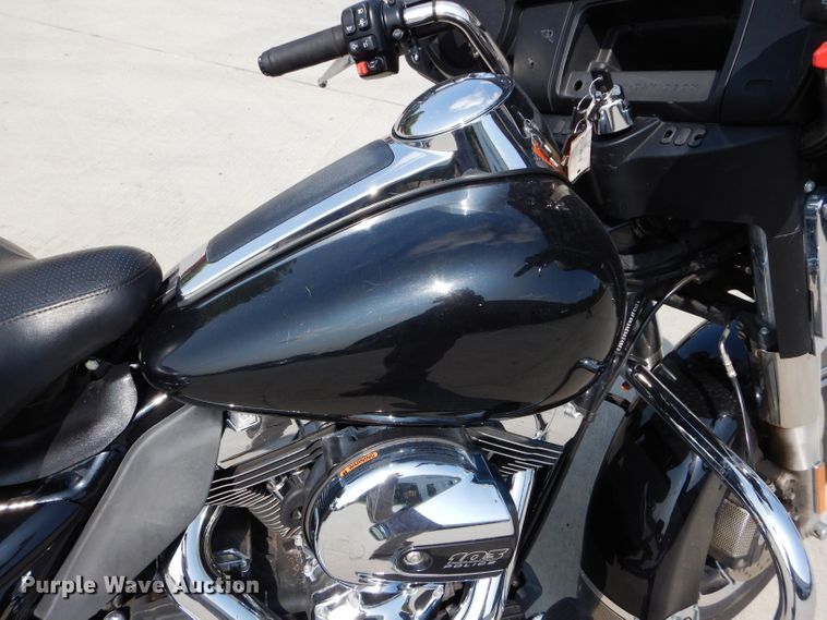 image for item HF9013 2014 Harley Davidson FLHTP Electra Glide police motorcycle