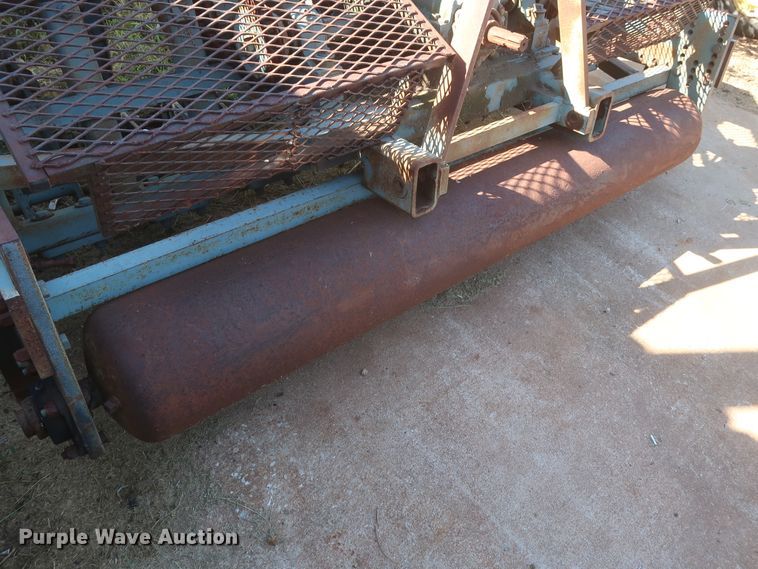 image for item HJ9456 Southern Green 80 deep tine aerifier