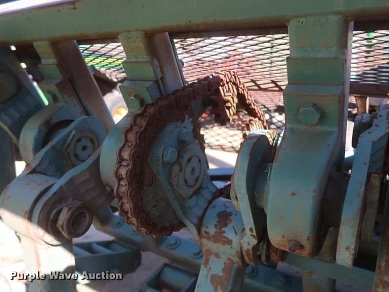 image for item HJ9456 Southern Green 80 deep tine aerifier