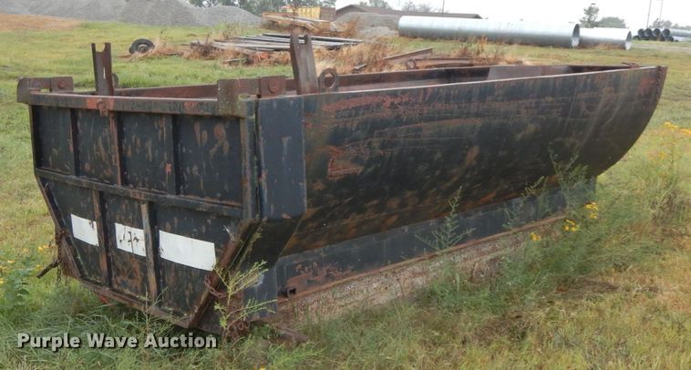 image for item HJ9629 Dump bed