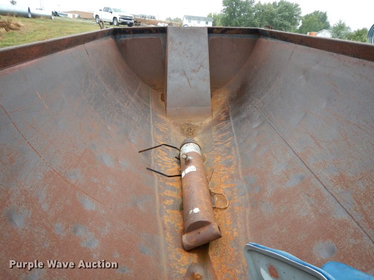 image for item HJ9629 Dump bed