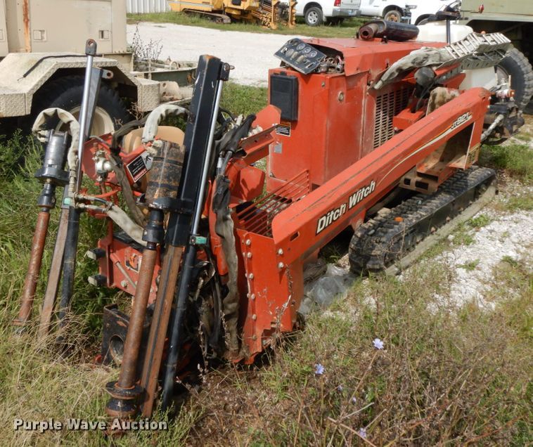 image for item HJ9649 2005 Ditch Witch JT921  directional boring unit