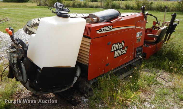 image for item HJ9649 2005 Ditch Witch JT921  directional boring unit