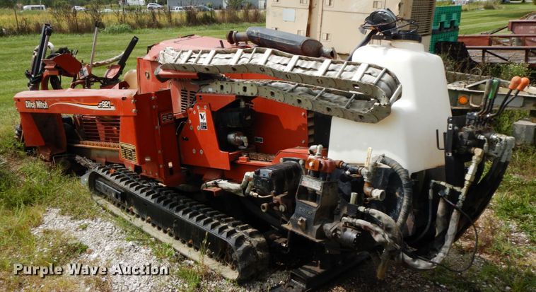 image for item HJ9649 2005 Ditch Witch JT921  directional boring unit