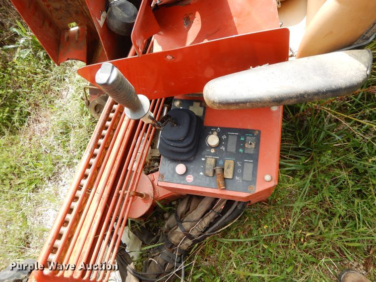 image for item HJ9649 2005 Ditch Witch JT921  directional boring unit