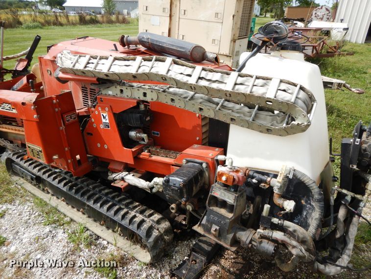 image for item HJ9649 2005 Ditch Witch JT921  directional boring unit