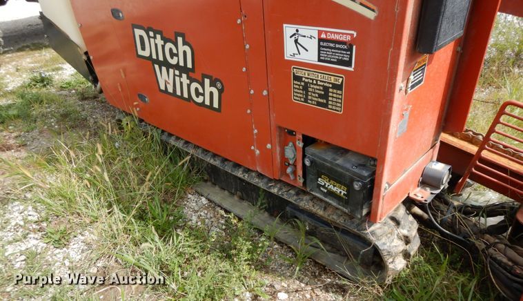 image for item HJ9649 2005 Ditch Witch JT921  directional boring unit
