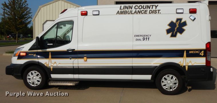 image for item HJ9694 2016 Ford Transit 250  ambulance