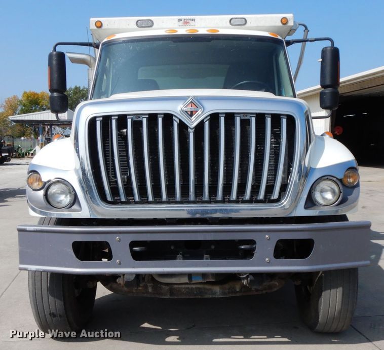 image for item HJ9695 2009 International WorkStar 7400  dump truck