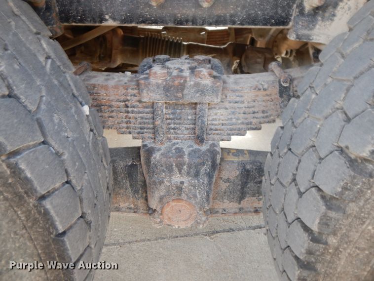 image for item HJ9695 2009 International WorkStar 7400  dump truck